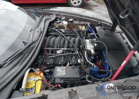 2008 Chevrolet Corvette z USA, uszkodzony, nr VIN 1G1YY26W585119656